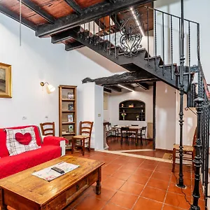 casa-trasteverina.it-romehotels.com/